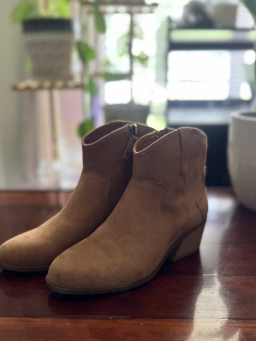 Dr. Scholl's Lasso Ankle Booties Women's Size 7.5M Taupe Faux Suede Block Heel